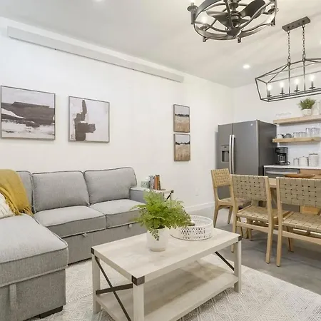 Apartamento Alpine Den Private Flat Walk To South Main